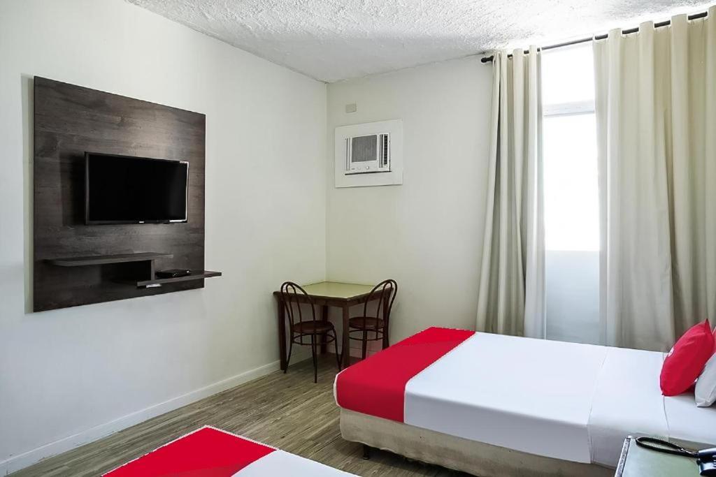 Hotel InterАмерикана Екстериор снимка